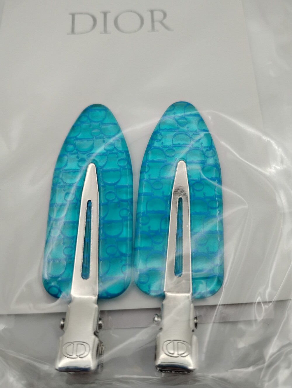 Dior Blue Patterned Hair Clips Set Brand New - Picture 2 of 6